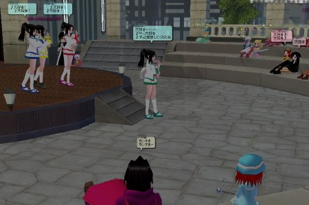 場内ヒートアップ