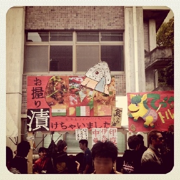 �������X