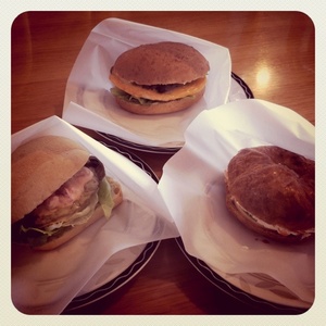 �Ƃ΁[���[3��