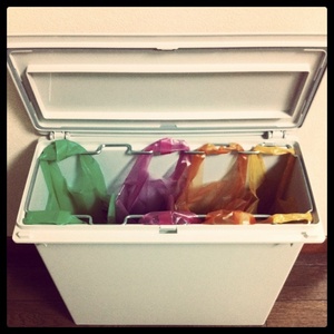 ���ʃS�~��